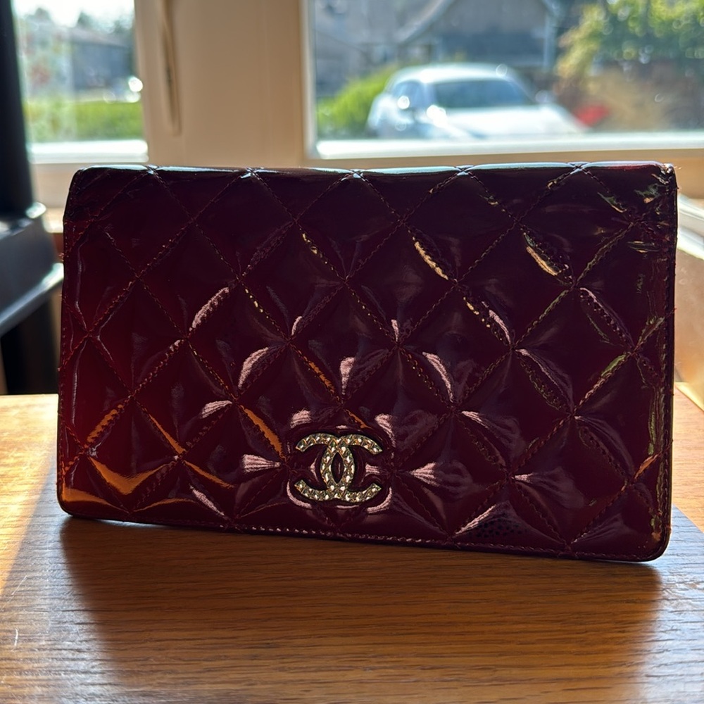 Chanel Red Patent Bifold Quilted Preloved As Is w/Call outs